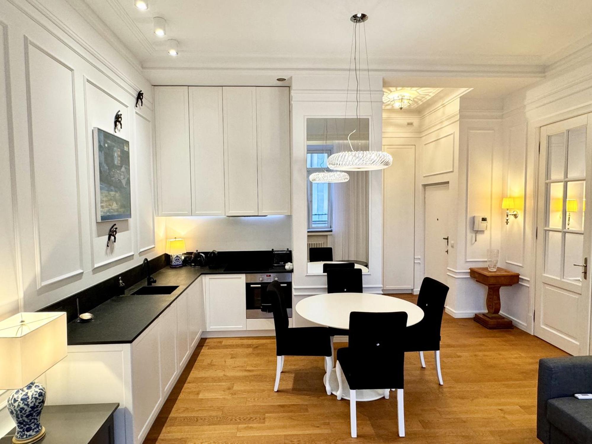Mondrian Luxury Suites & Apartments Market Square I Warsaw Luaran gambar